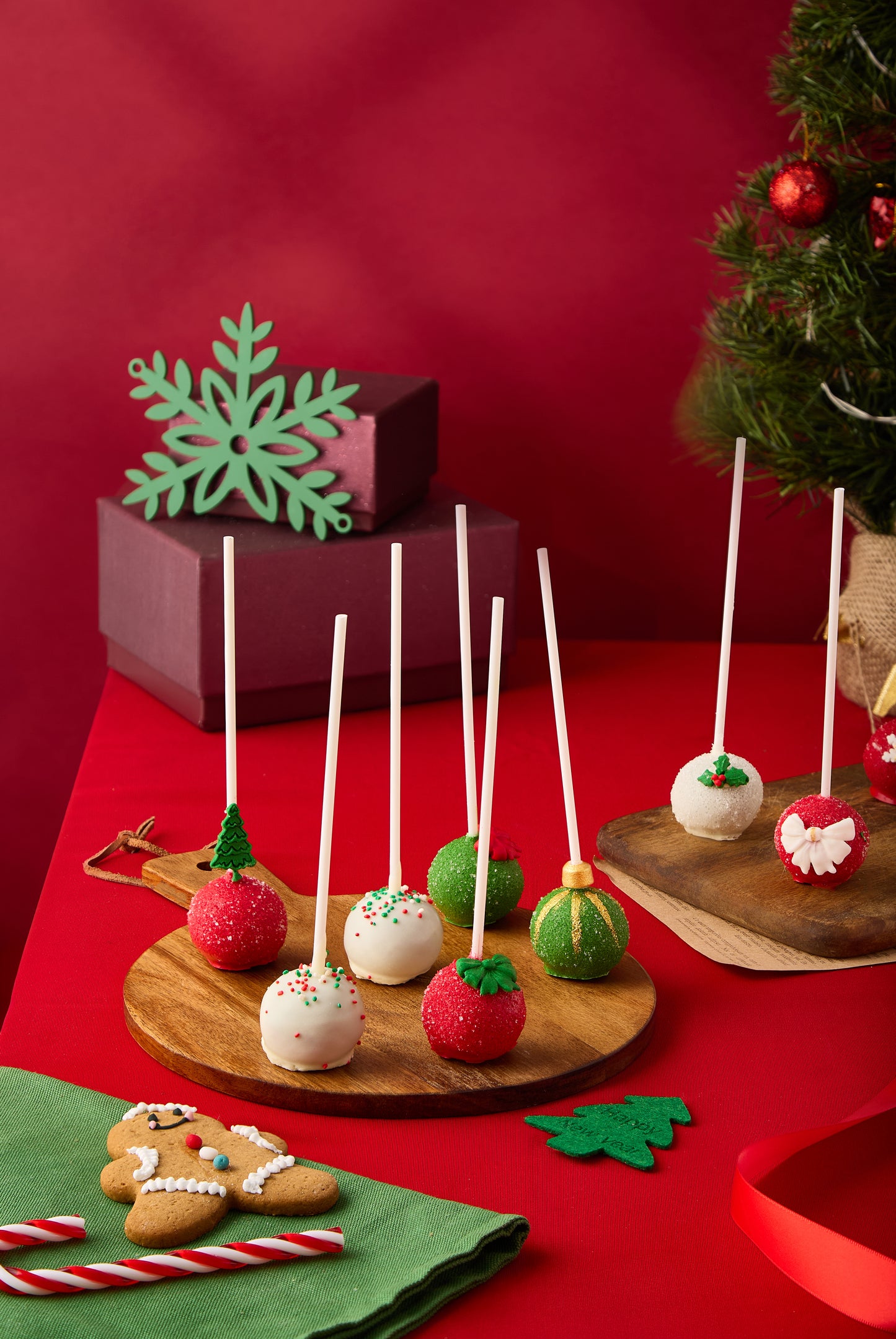 Christmas Cake Pops